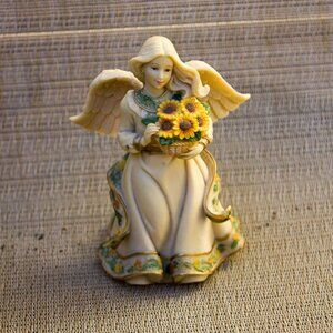 angel statue